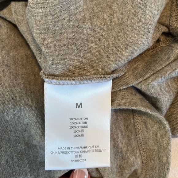 Fear of God Essentials Long Sleeve Cotton T-Shirt - Picture 10 of 11